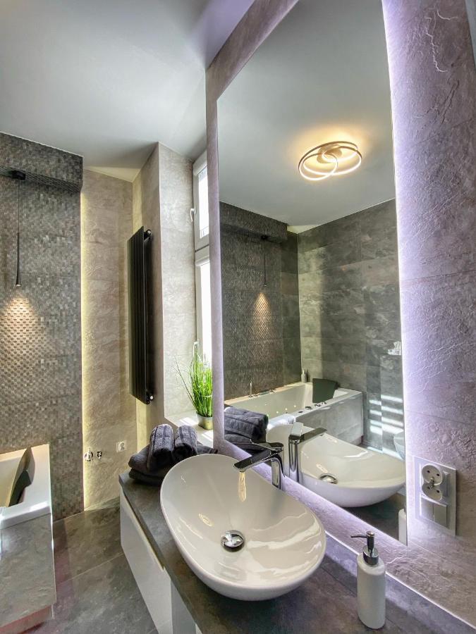 Apartament Bialy Z Jacuzzi Kraków Exteriör bild