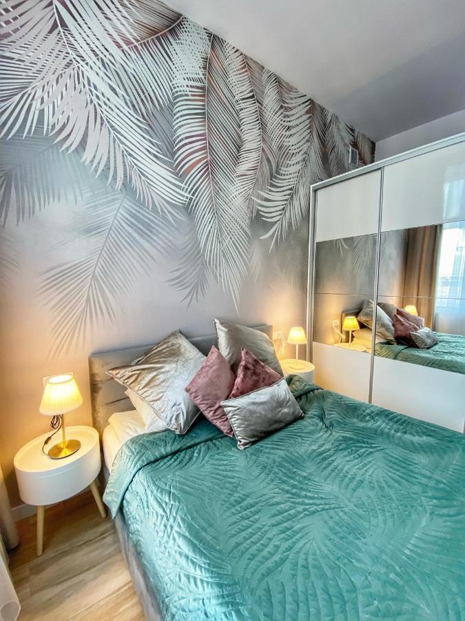 Apartament Bialy Z Jacuzzi Kraków Exteriör bild