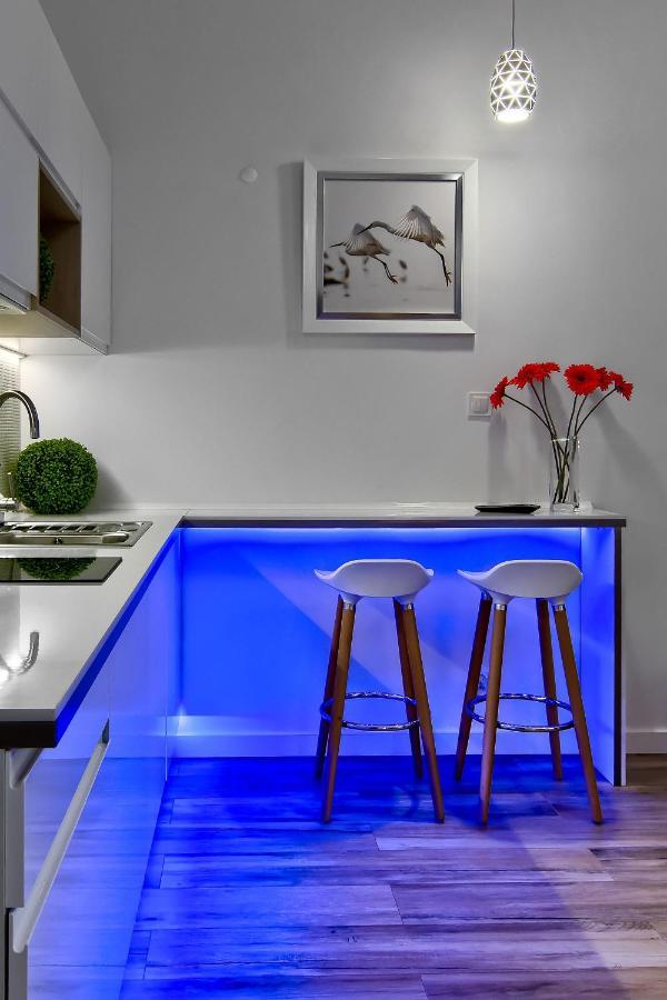 Apartament Bialy Z Jacuzzi Kraków Exteriör bild